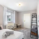 Schmallenberger Mauerbluemchen Apartment *